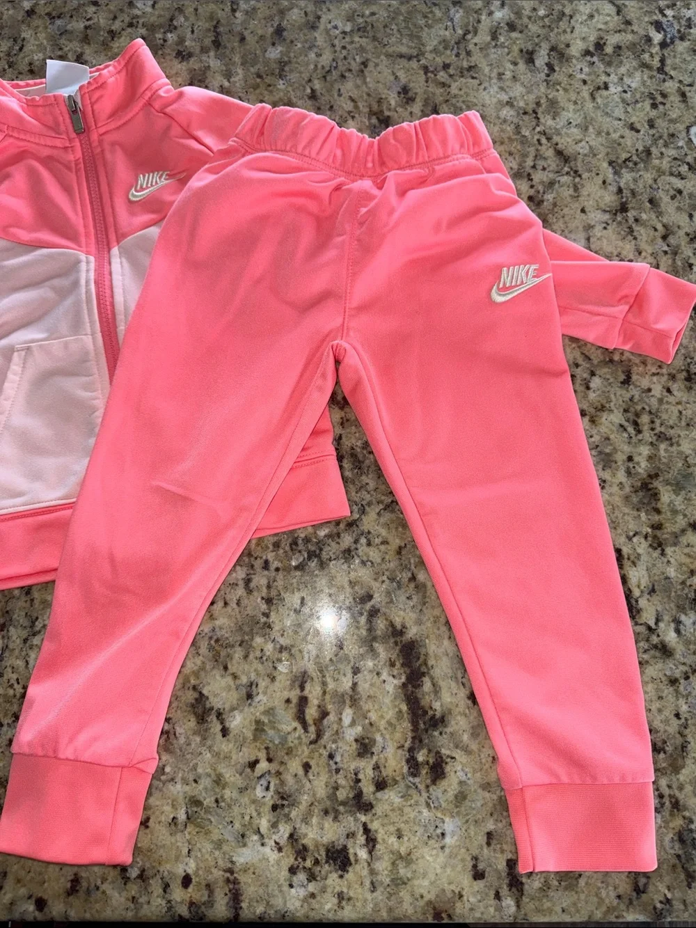 Nike Pink & Light Pink Girls' Athletic Tracksuit Set - Picture 6 of 11